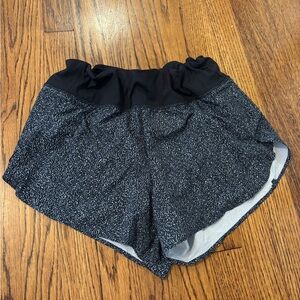 Athleta SpeedWork Mid-Rise Short